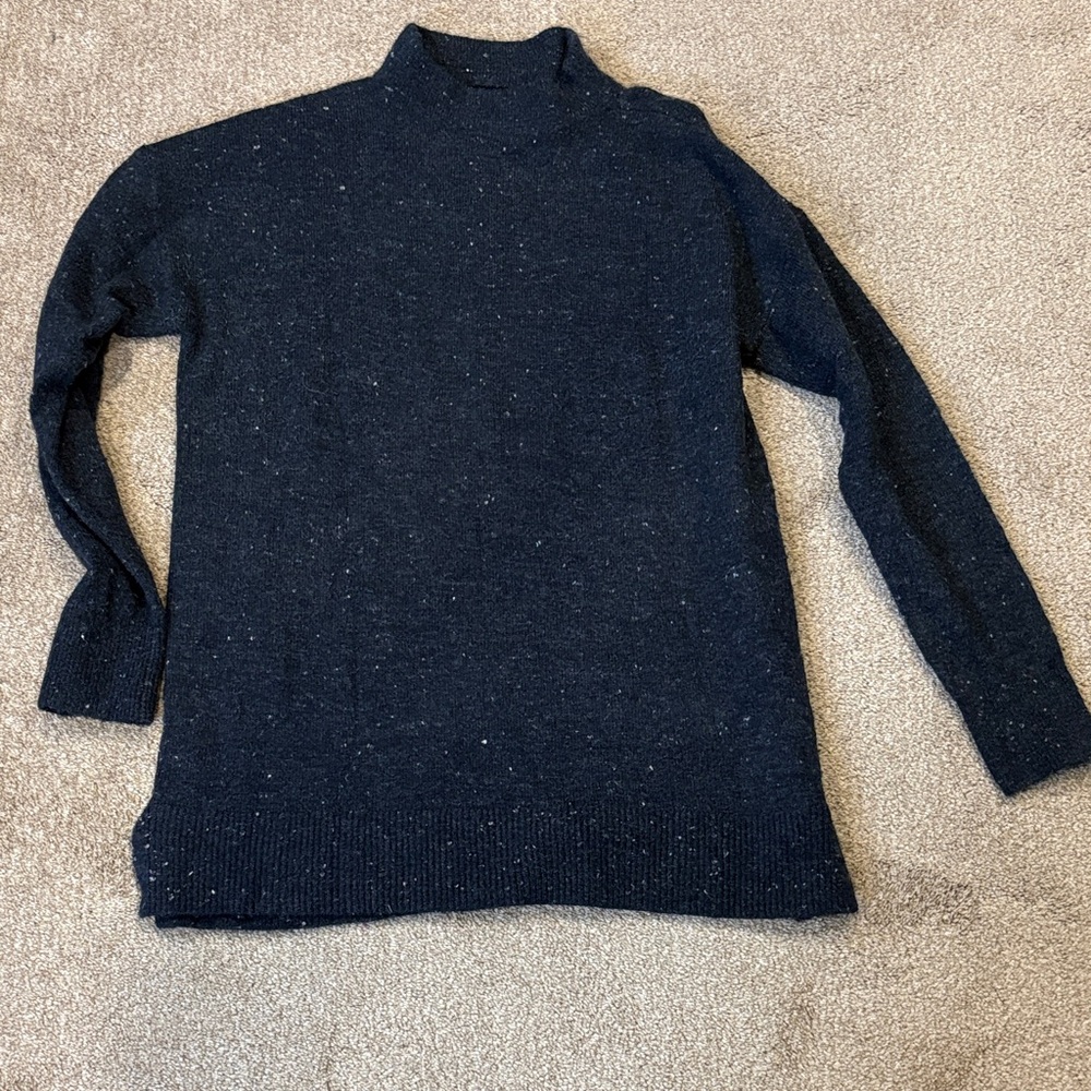 LOFT Women's Navy Crew Neck Sweater